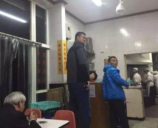 用R阐发林丹出轨事件